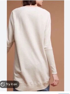 Anthropology t.la Women's Beige
Long Sleeve Crew neck Tunic XS